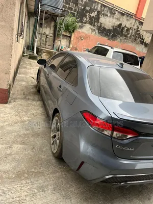 Toyota Corolla 2021 Blue
