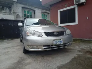 Toyota Corolla 2004 Silver