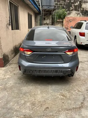 Toyota Corolla 2021 Blue