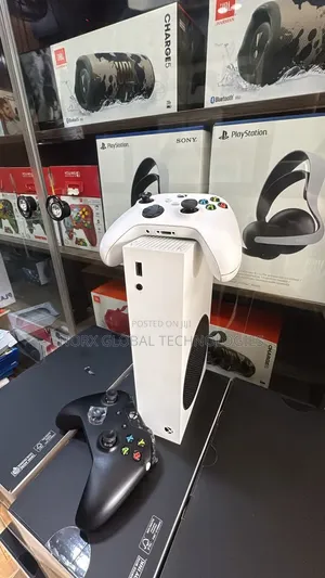 Xbox Series S With 6 Games Installed