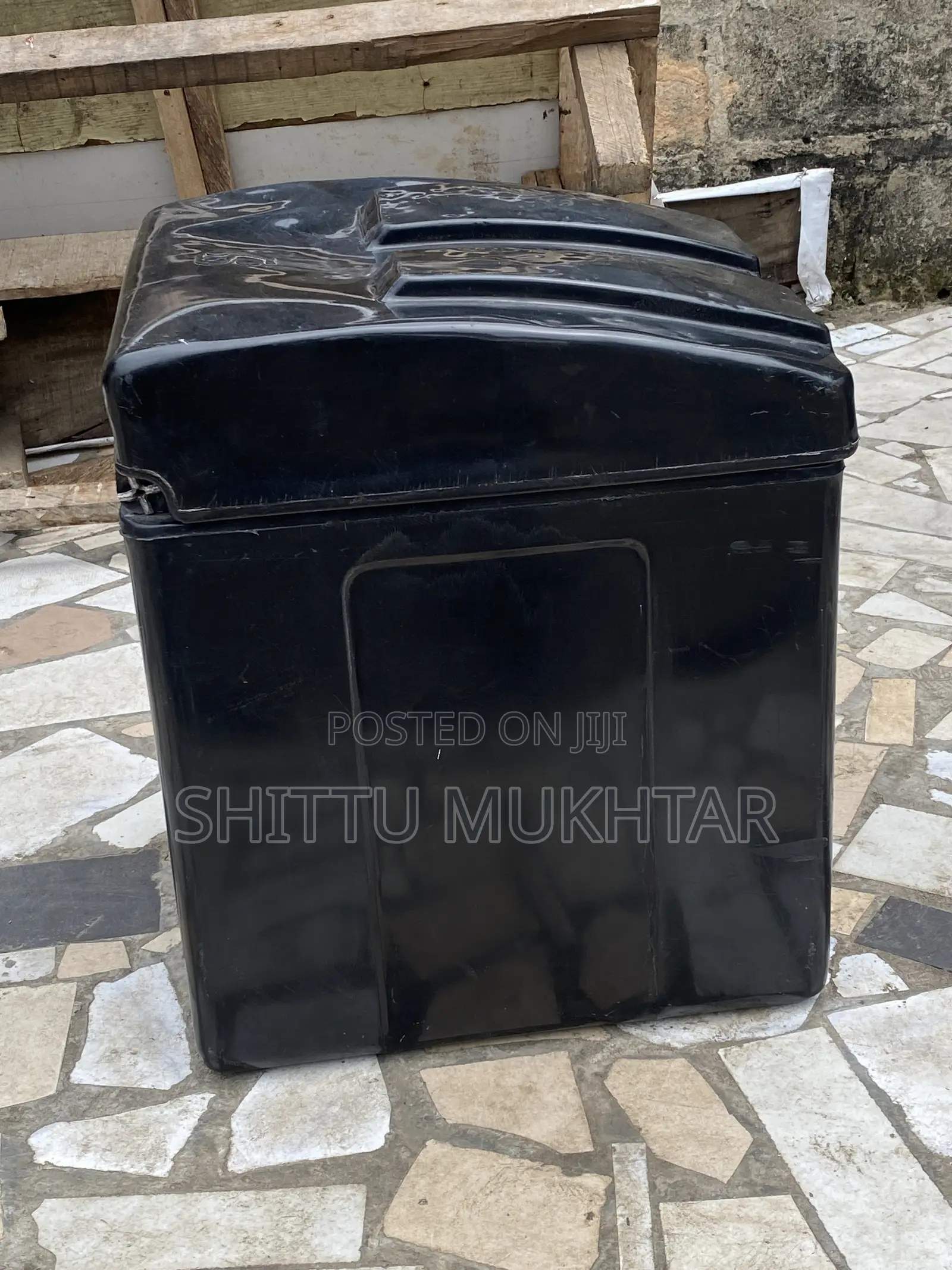 Dispatch Box