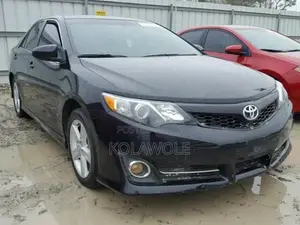Toyota Camry SE 4dr Sedan (2.5L 4cyl 6A) 2013 Black