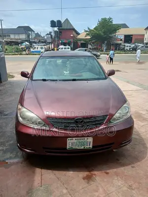 Toyota Camry 2003 Red