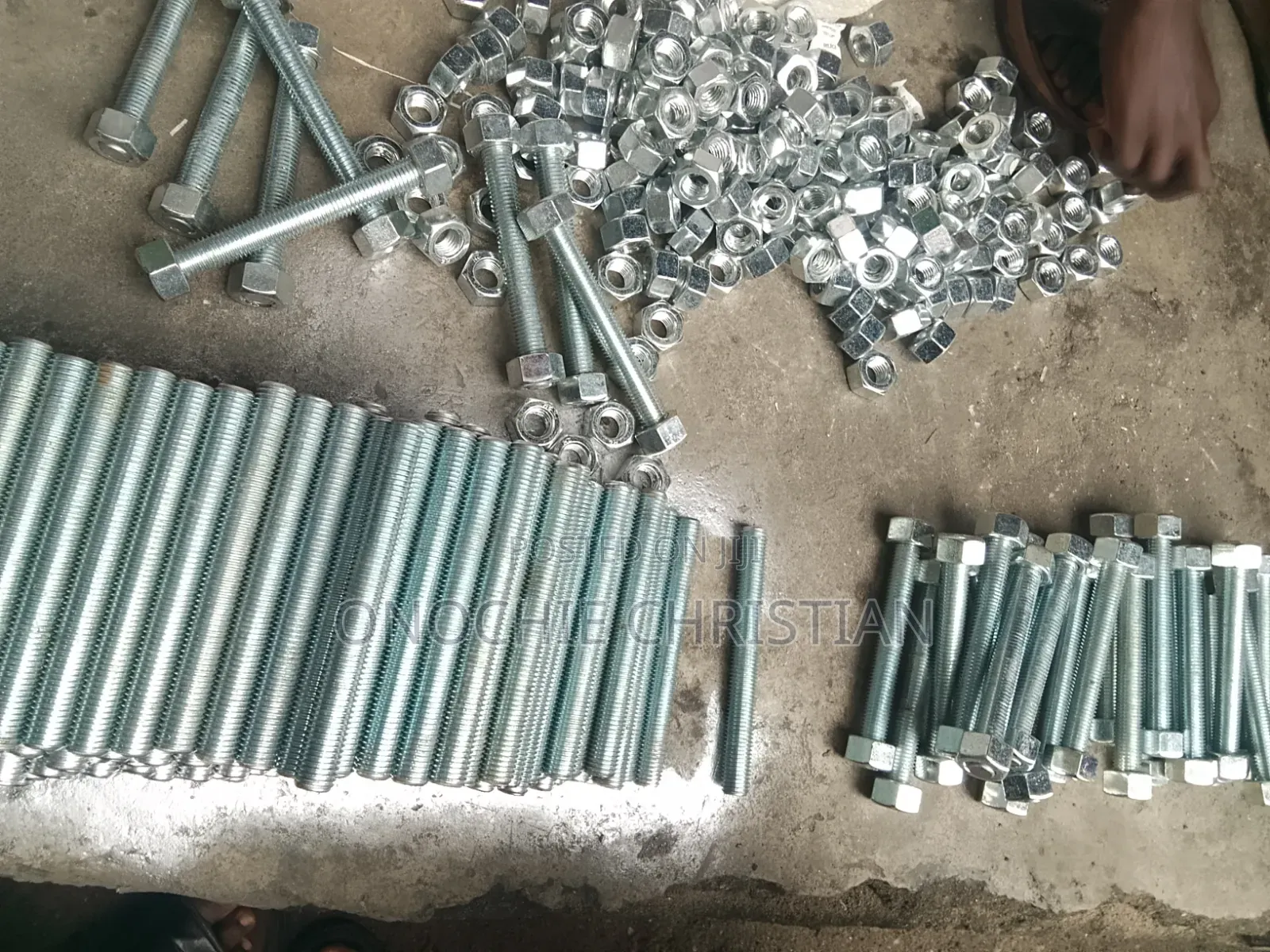 3/4x170 Stud Boit and Nut