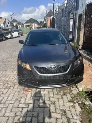 Toyota Camry 2.4 SE 2008 Gray