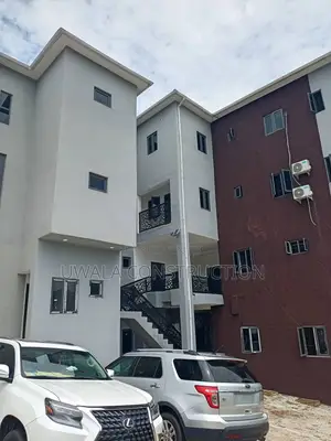 Furnished 4bdrm Apartment in Mabushi for sale