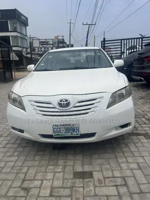 Toyota Camry LE 4dr Sedan (2.4L 4cyl 5A) 2008 White