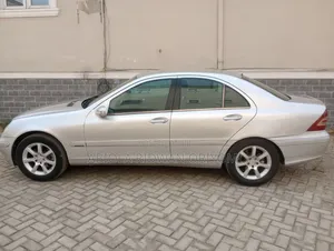 Mercedes-Benz C230 2003 Silver