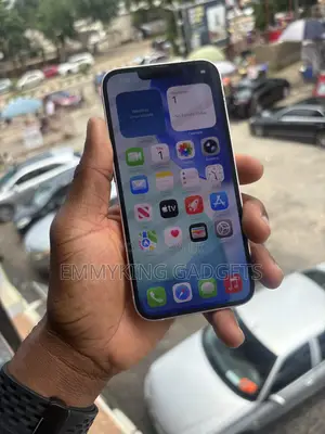 Apple iPhone 13 128 GB Pink