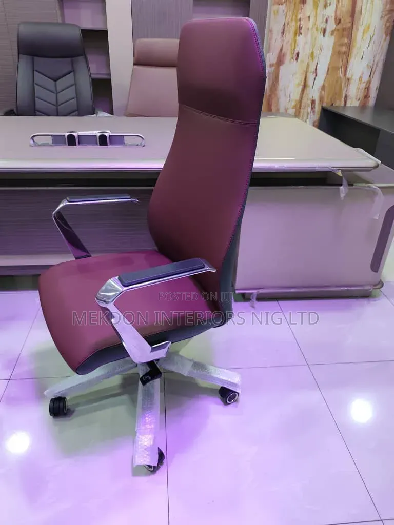 Executive Office Chair Made With High Quality Materials