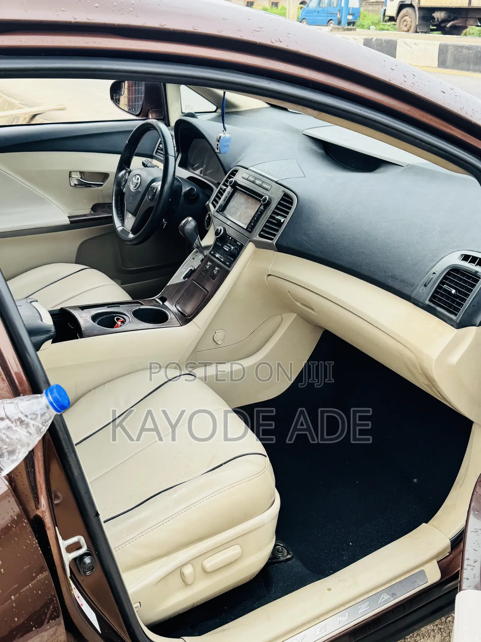 Toyota Venza XLE 2014 Brown