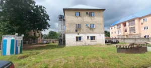 3bdrm Block of Flats in Same Global Estate for rent