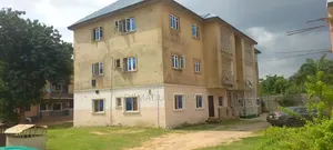3bdrm Block of Flats in Same Global Estate for rent