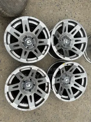 2023 Jeep Wrangler Rim 17