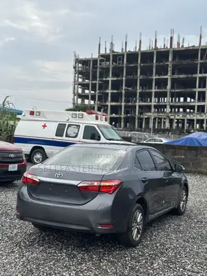 Toyota Corolla 2015 Gray