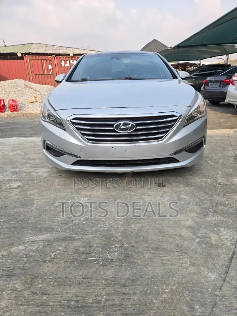 Hyundai Sonata SE 2016 Silver