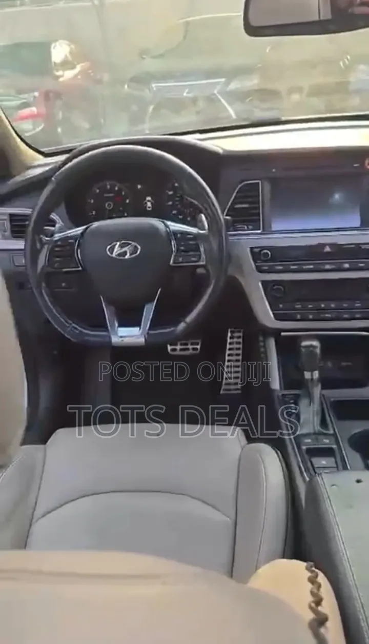 Hyundai Sonata SE 2016 Silver