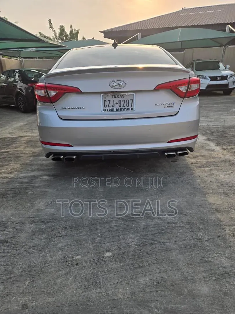 Hyundai Sonata SE 2016 Silver