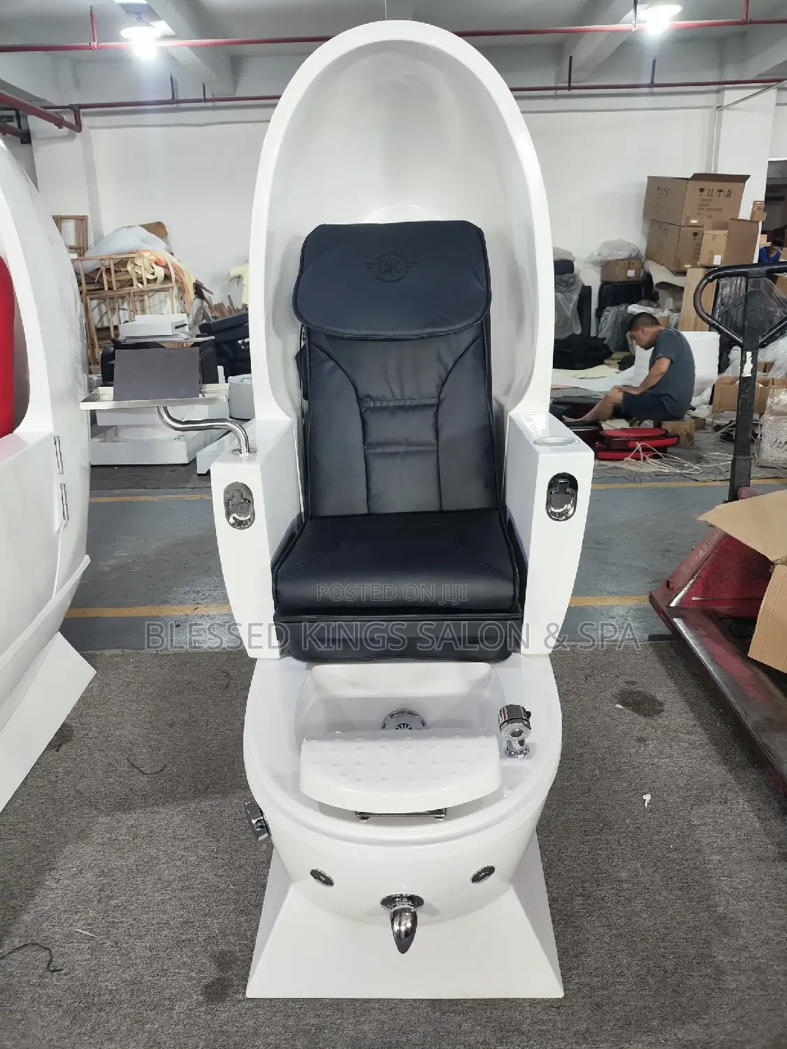White Spa Chair