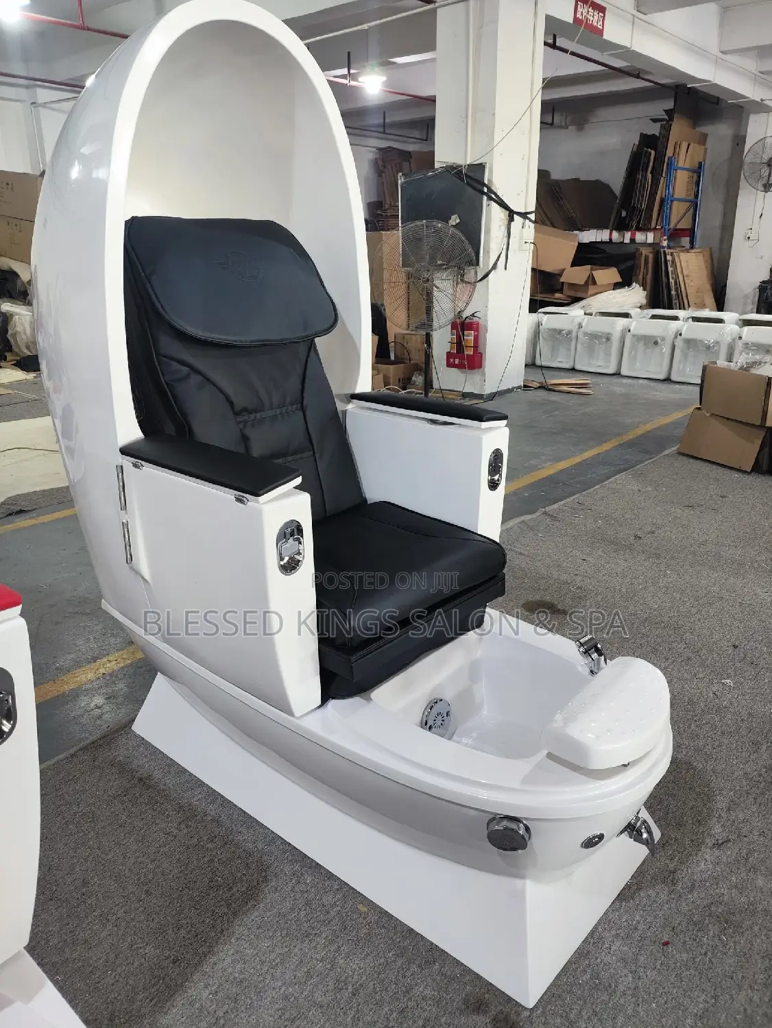 White Spa Chair