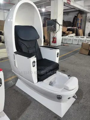 White Spa Chair