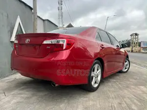 Toyota Camry SE Sport 4dr Sedan (2.5L 4cyl 6A) 2014 Red
