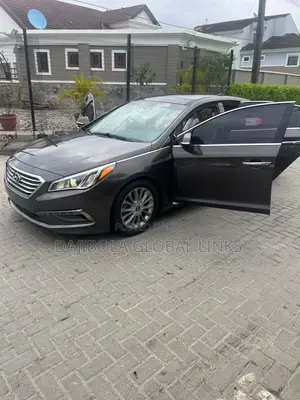 Hyundai Sonata Limited 4dr Sedan (2.4L 4cyl 6A) 2015 Brown