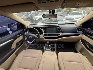 Toyota Highlander 2018 Black