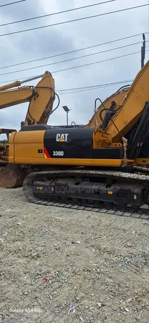 Caterpillar Excavator 330D. For Sale. Price:180Million