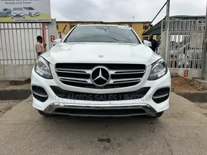 Mercedes-Benz GLE-Class GLE 350d 4MATIC 2017 Off white