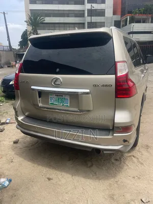 Lexus GX 2011 Gold