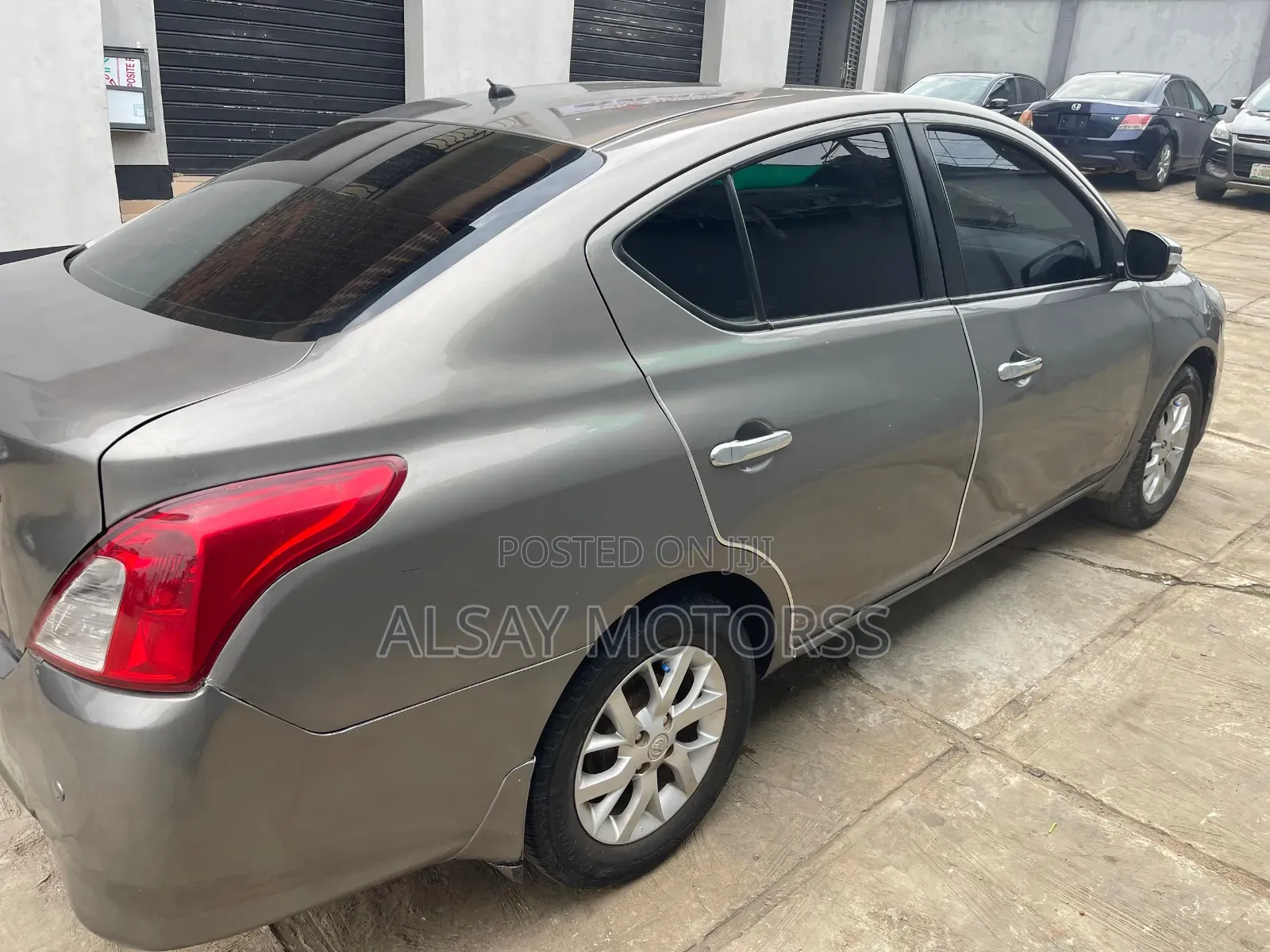 Nissan Almera 2015 Silver