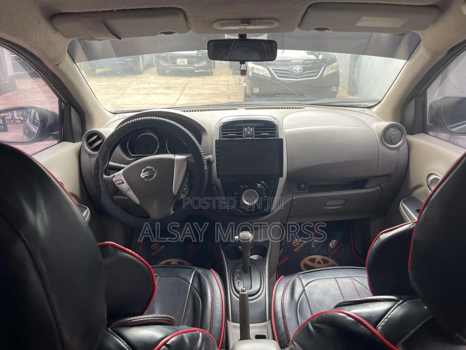 Nissan Almera 2015 Silver