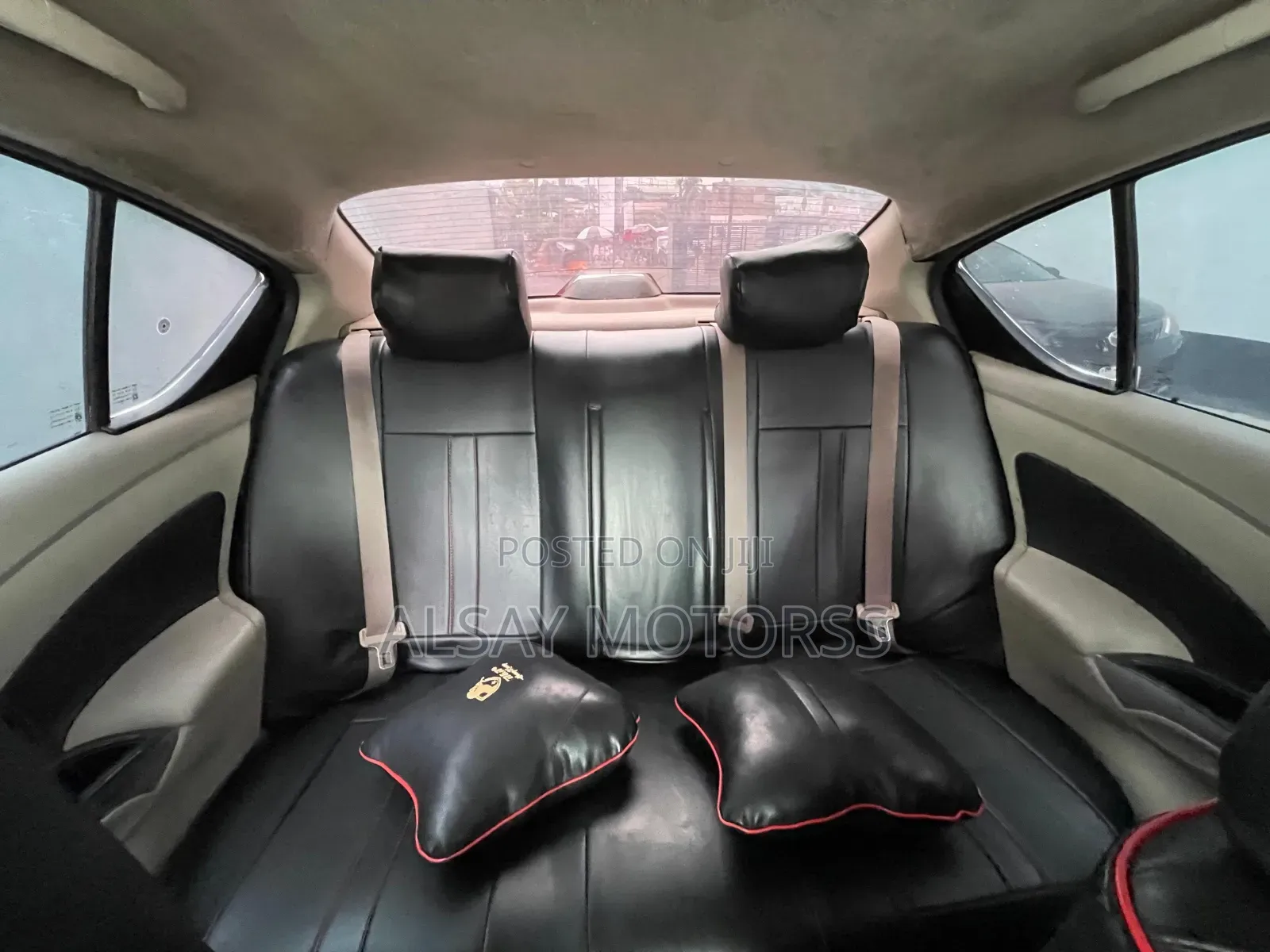 Nissan Almera 2015 Silver