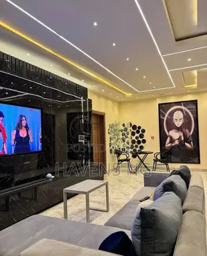 Luxury Vibes Only — 1-Bedroom Apartment With Ps5, Bathtub Pool