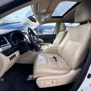 Toyota Highlander Limited 4dr SUV AWD (3.5L 6cyl 6A) 2015 White
