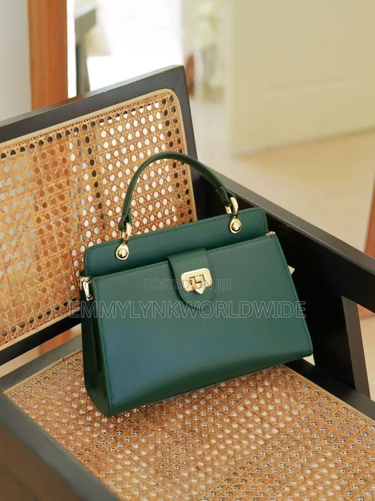 Verses Luxury Bag