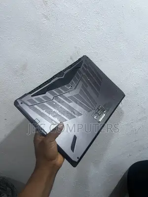 Laptop Clevo P950HR 16GB Intel Core i7 HDD+SSD 256GB
