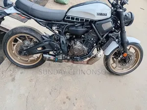Yamaha 2023 White