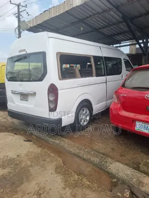 IVM 6800 2017 White
