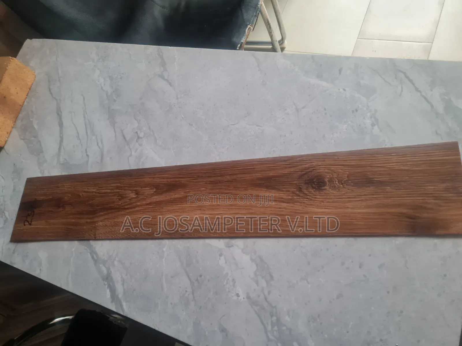 Wood Finish Rubber Tiles