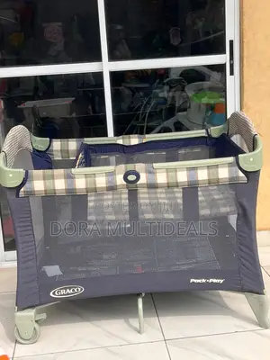 Foreign Unique Graco Baby Cot