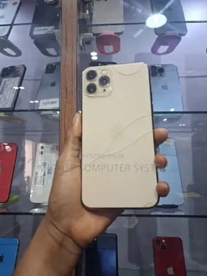 Apple iPhone 11 Pro 64 GB Gold