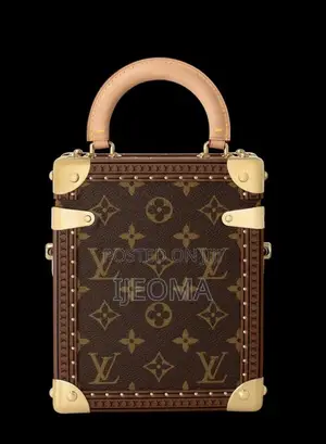 Stylish Ladies Handbag With Long Strap