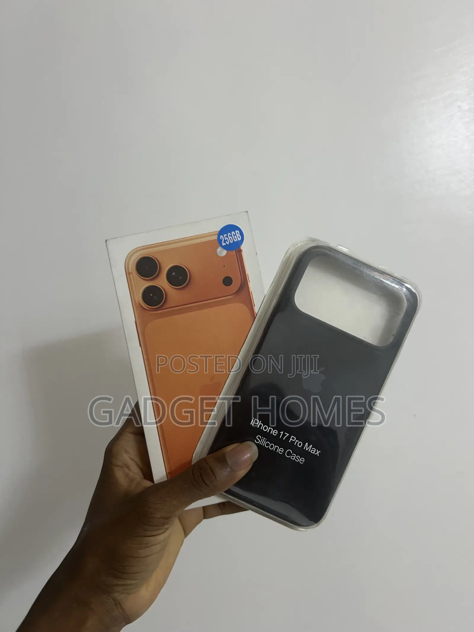 New Apple iPhone 17 Pro Max 256 GB Orange