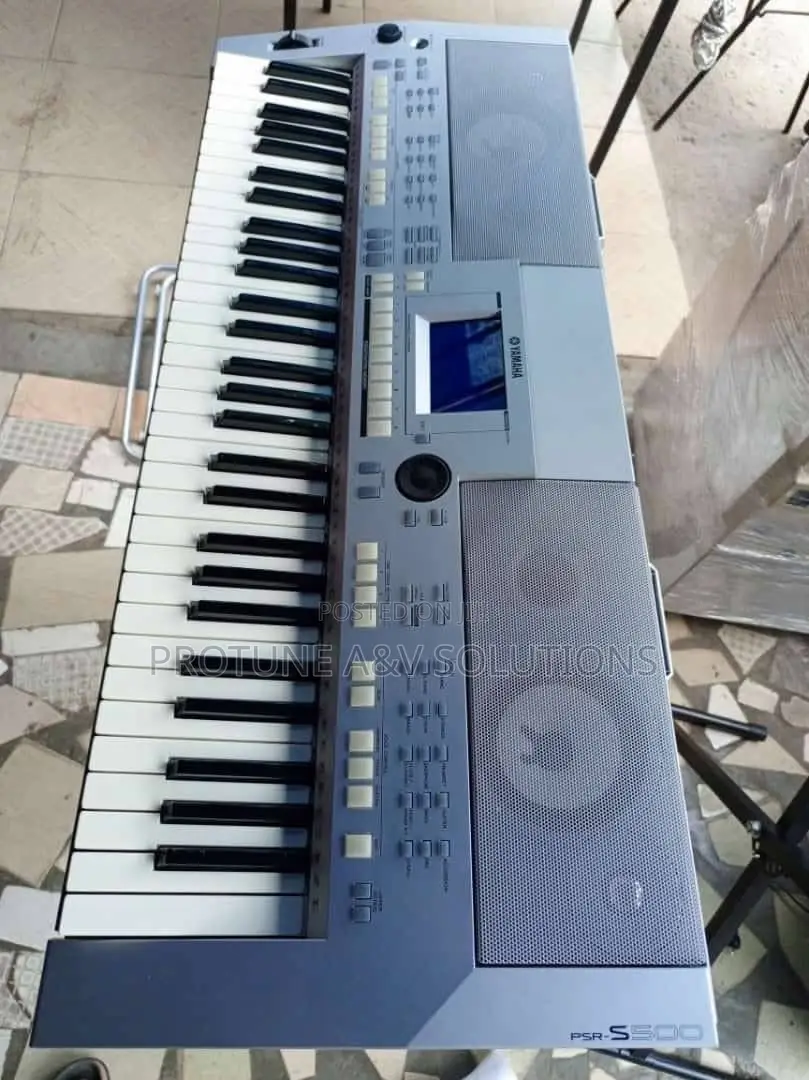 Original Yamaha PSR S500