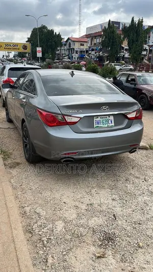 Hyundai Sonata 2012 Gray