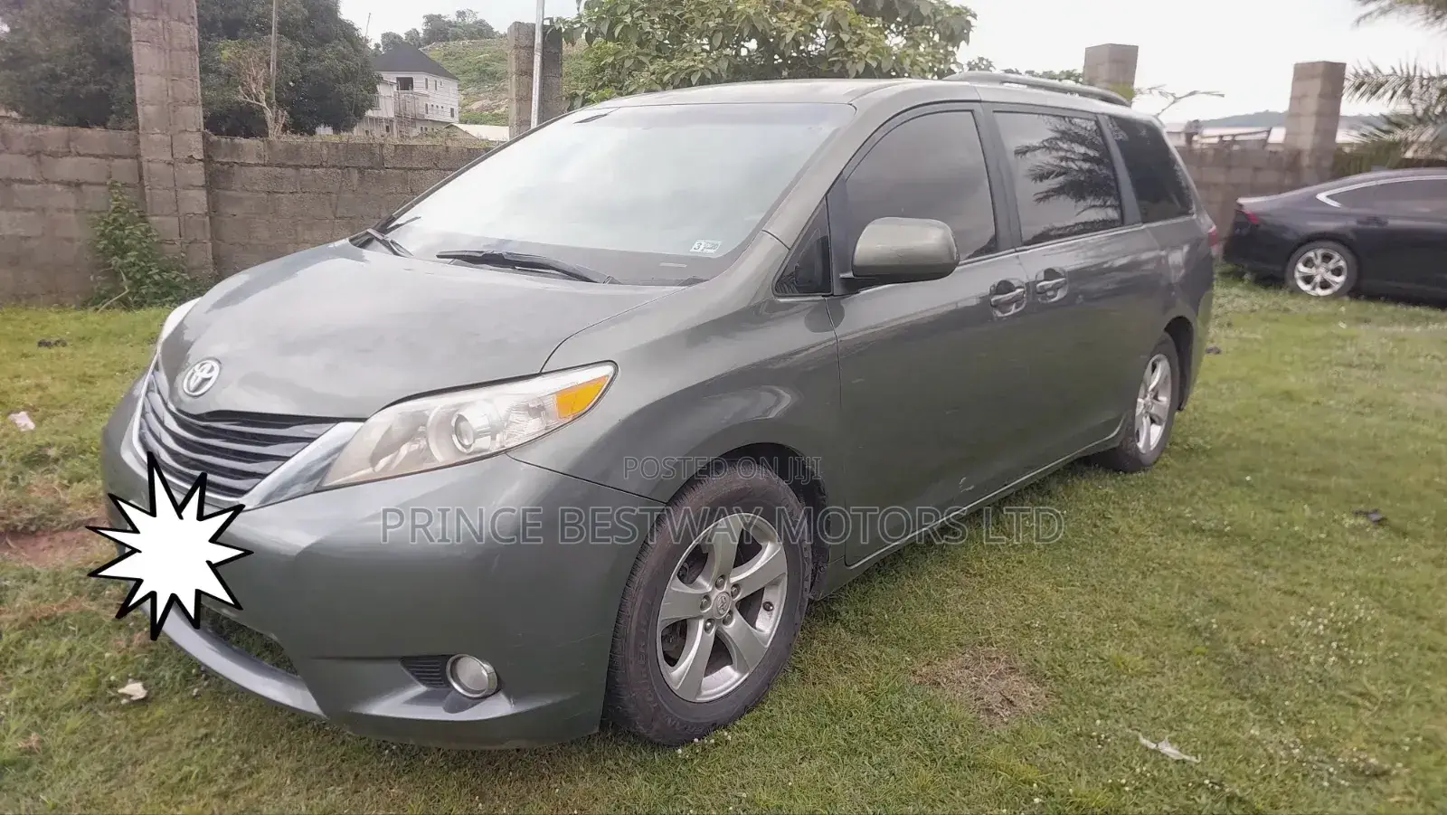 Toyota Sienna 2012 Gray
