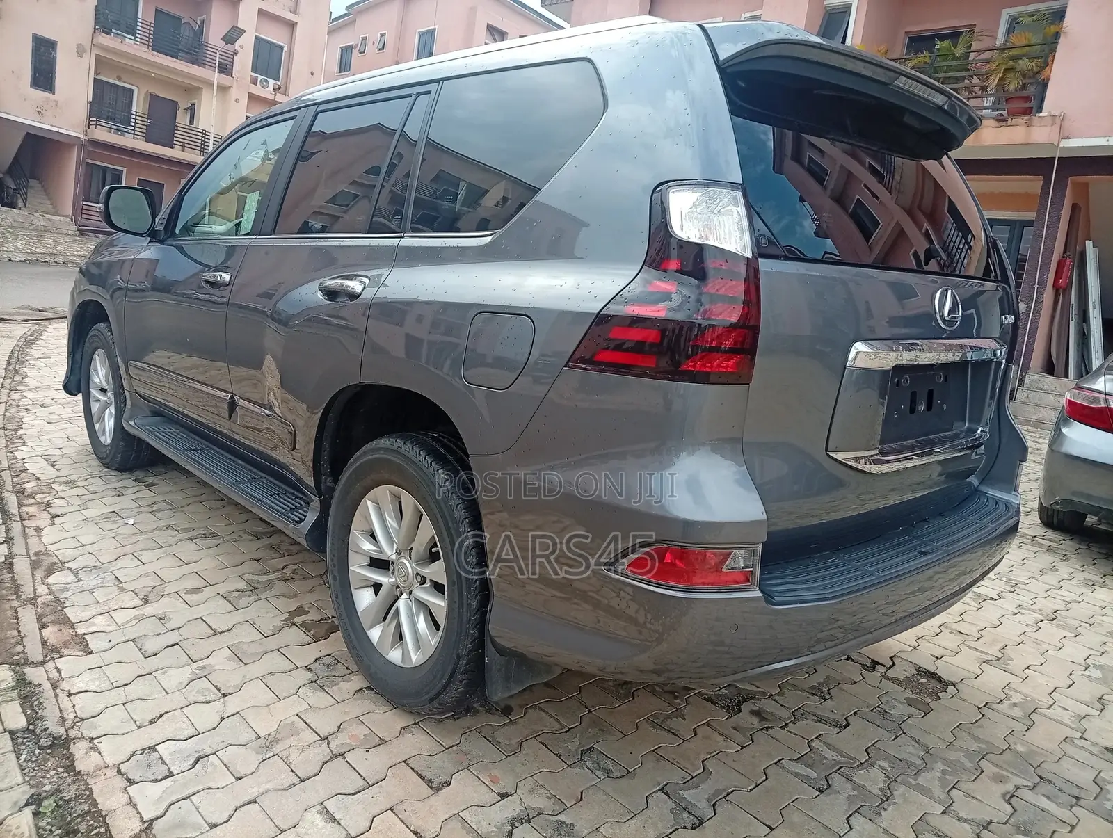 Lexus GX 2016 Gray