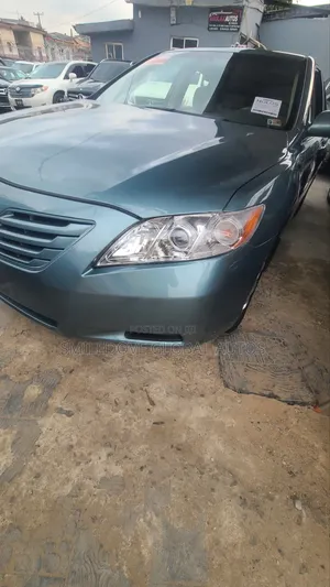 Toyota Camry 2009 Green